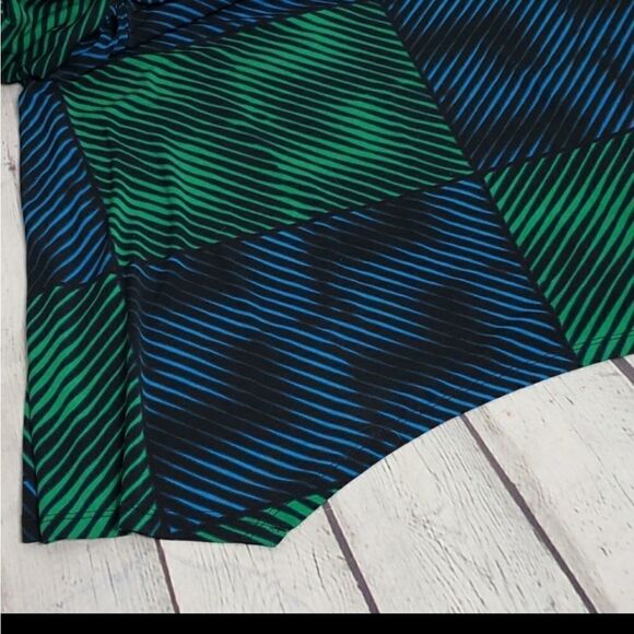 Vintage 90's Geometric Blue Green Flowy Shirt - Picture 5 of 11